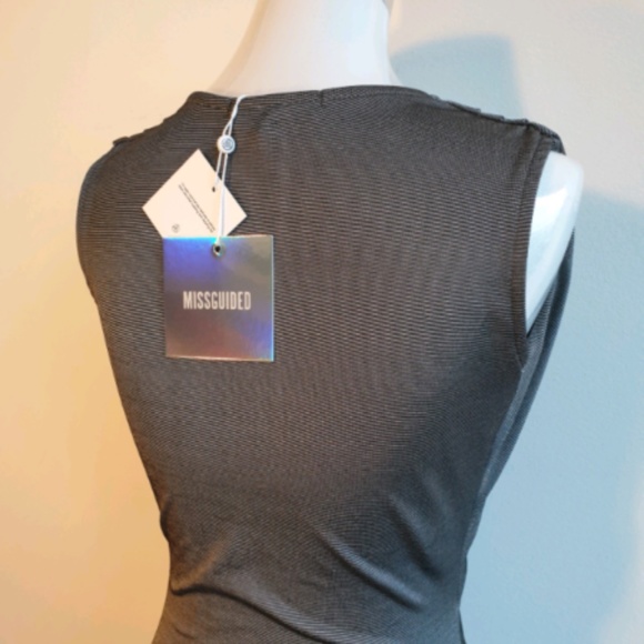 NWT Missguided silver gray sleeveless wrap dress - Picture 3 of 3